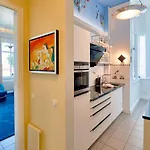 Apartman Strandeck In - Wg 1 Mit Meerblick, Terrasse, Wintergarten Binz