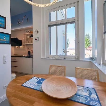 Strandeck F 662 Wg 1 Mit Meerblick, Terrasse, Wintergarten Binz